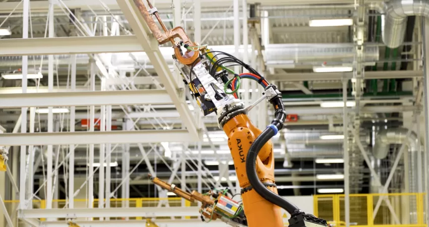 Robots in Steel Fabrication. Proffer Engineering
